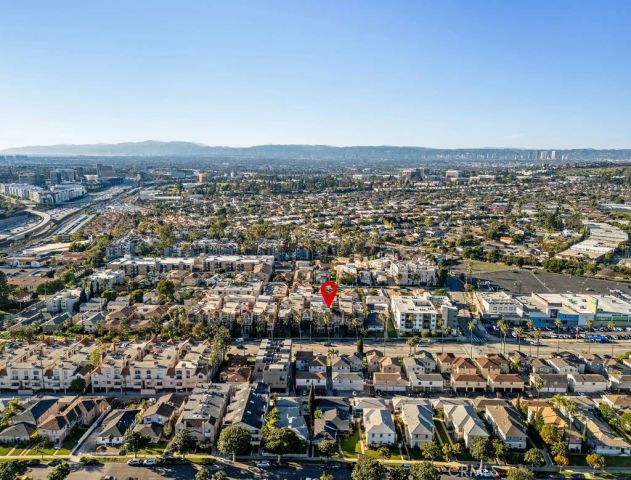 7037 La Tijera Boulevard C102, Los Angeles, CA 90045