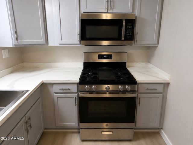 10701 N 99TH Avenue 231, Peoria, AZ 85345