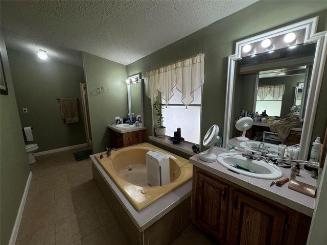13623 Avis RD, Dale, TX 78616