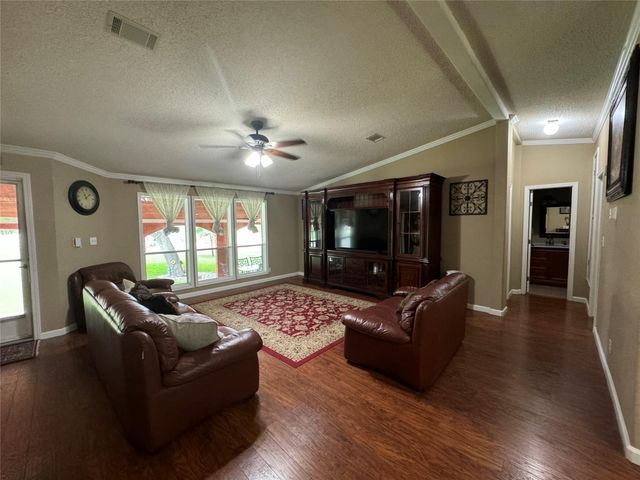 13623 Avis RD, Dale, TX 78616