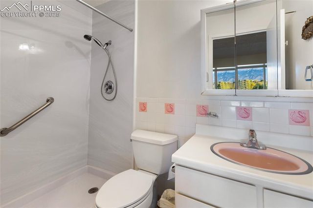 411 Lakewood Circle A408, Colorado Springs, CO 80910