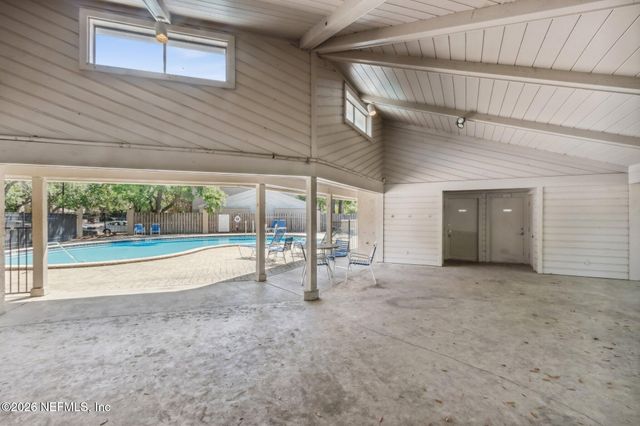 3801 CROWN POINT Road 1032, Jacksonville, FL 32257