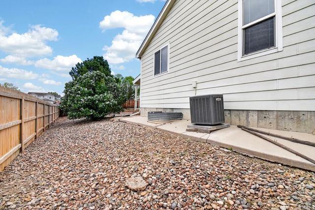 2219 Cowhand Place, Pueblo, CO 81008