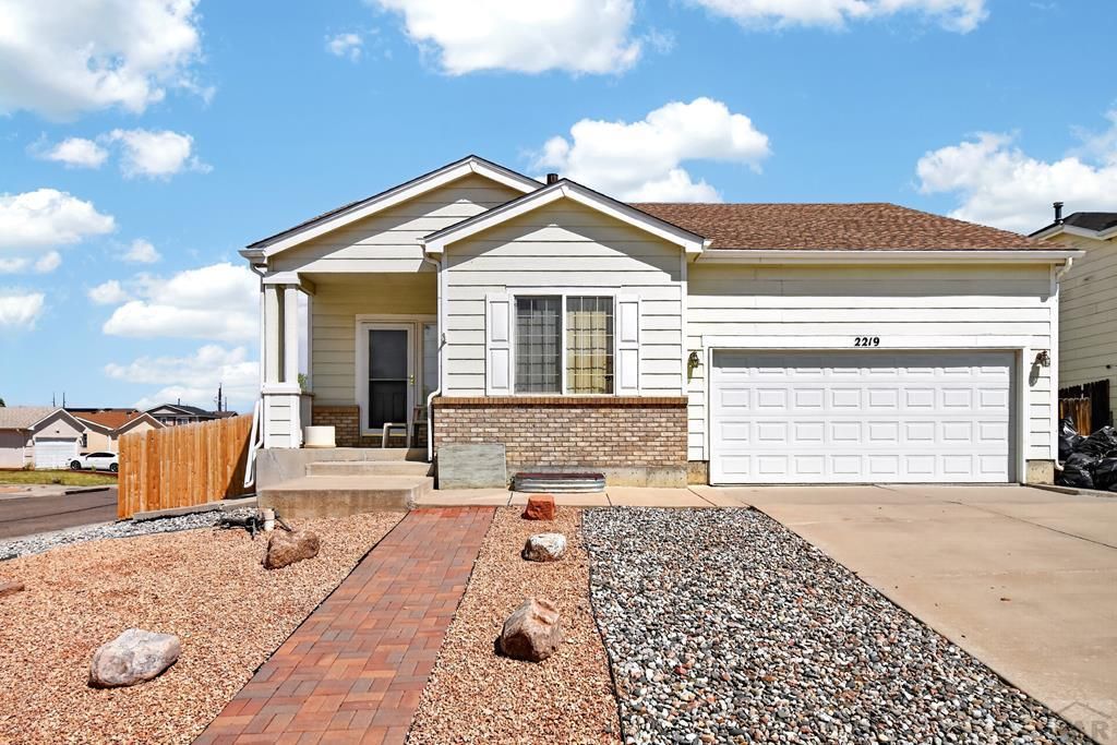 2219 Cowhand Place, Pueblo, CO 81008