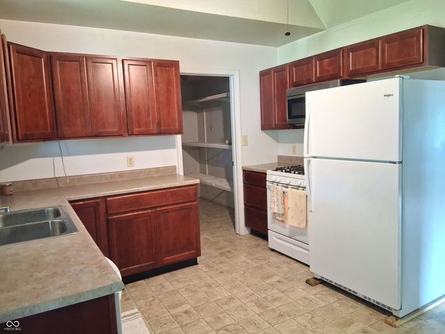 1223 S 21st Street, New Castle, IN 47362