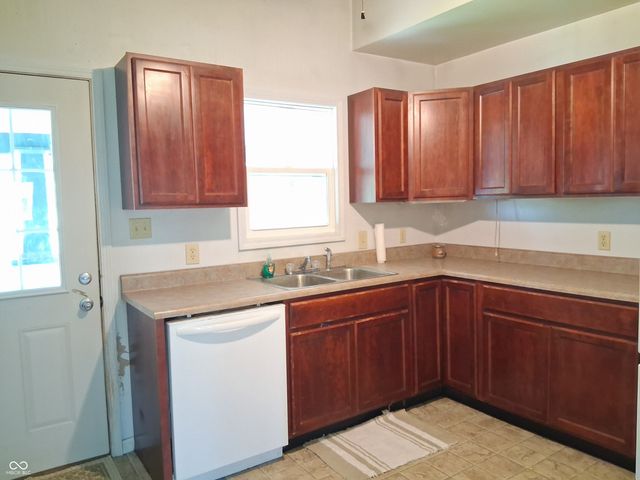 1223 S 21st Street, New Castle, IN 47362