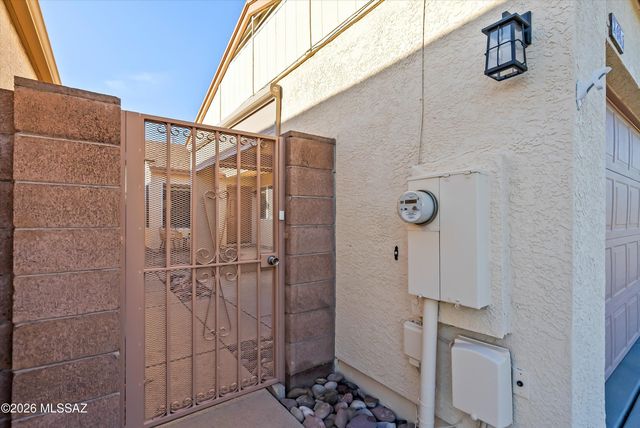 2485 N Palo Hacha Drive, Tucson, AZ 85745