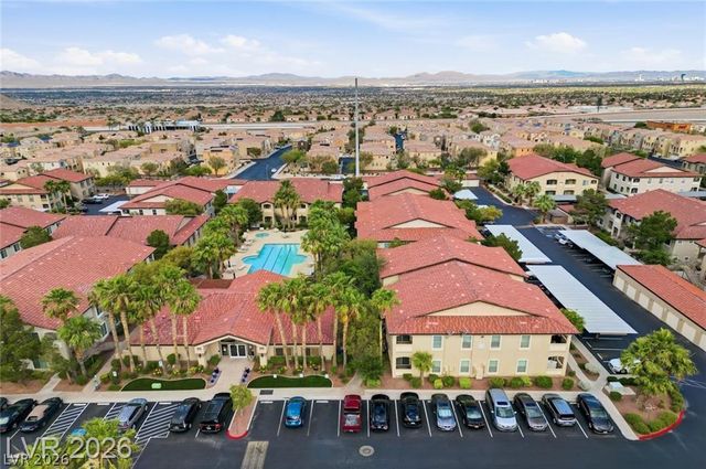 3575 Cactus Shadow Street 204, Las Vegas, NV 89129