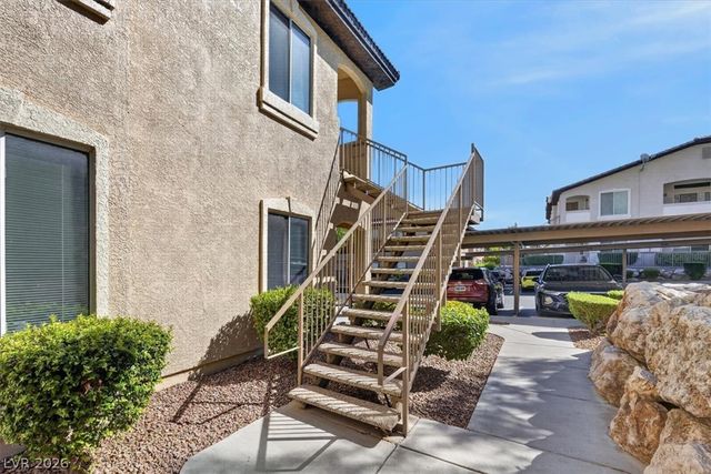 3575 Cactus Shadow Street 204, Las Vegas, NV 89129