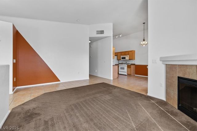 3575 Cactus Shadow Street 204, Las Vegas, NV 89129