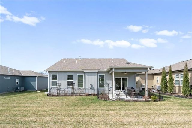 10715 N Fisk Avenue, Kansas City, MO 64154