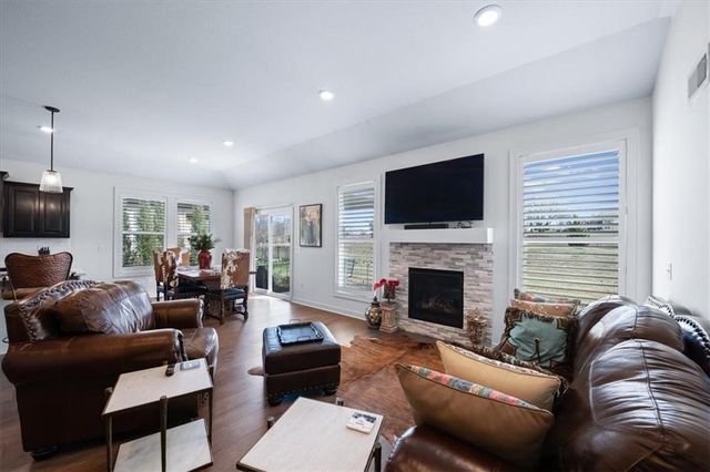 10715 N Fisk Avenue, Kansas City, MO 64154