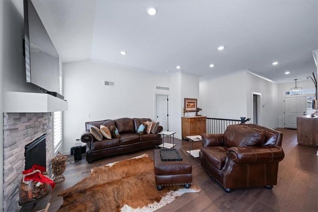 10715 N Fisk Avenue, Kansas City, MO 64154