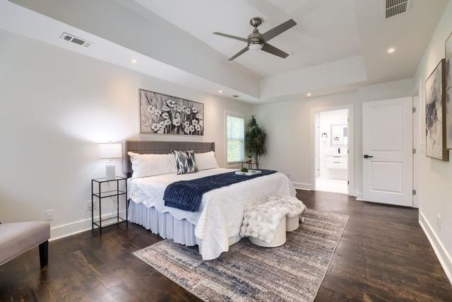 2368 Fenhurst Place, Dunwoody, GA 30338