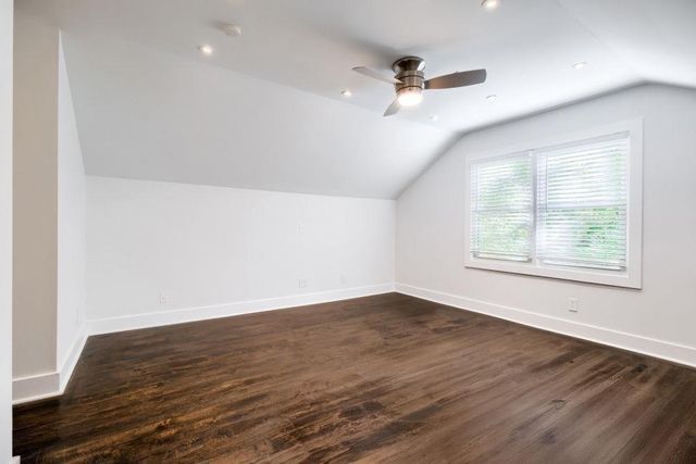 2368 Fenhurst Place, Dunwoody, GA 30338