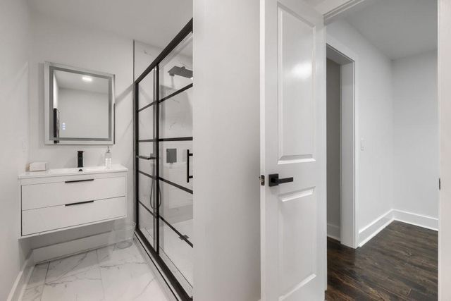 2368 Fenhurst Place, Dunwoody, GA 30338