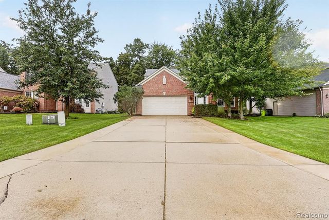 1371 Callaway Court, Howell, MI 48843