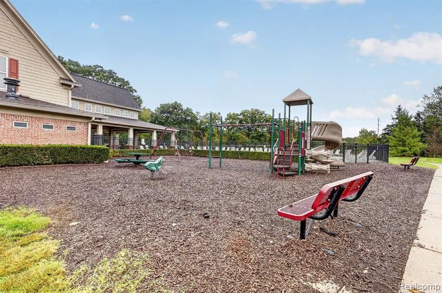 1371 Callaway Court, Howell, MI 48843