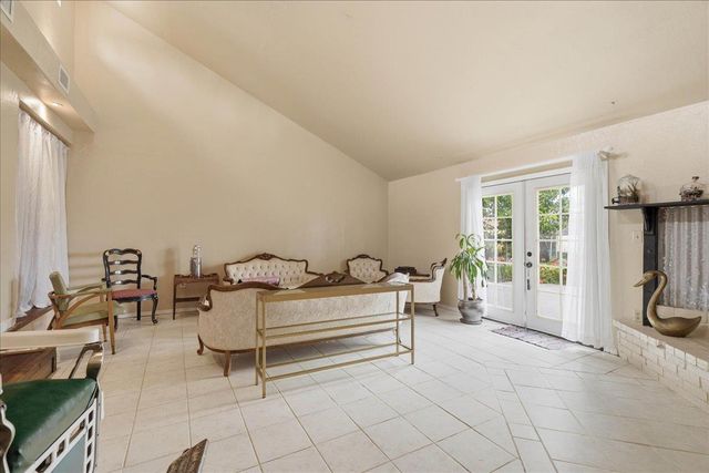 4260 Marysville Blvd, Sacramento, CA 95838