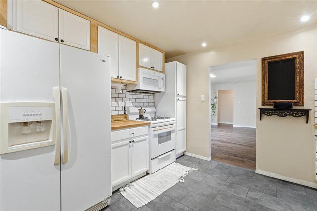 4260 Marysville Blvd, Sacramento, CA 95838