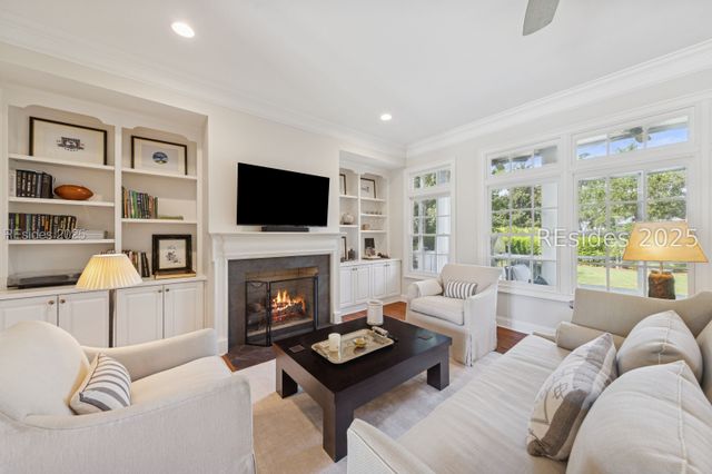 44 Colleton River Dr, Bluffton, SC 29910