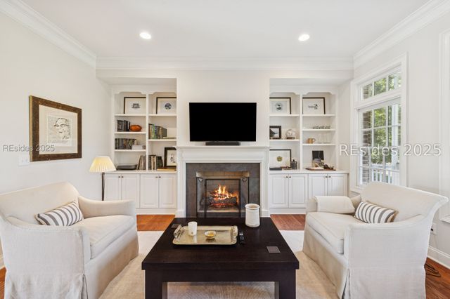 44 Colleton River Dr, Bluffton, SC 29910