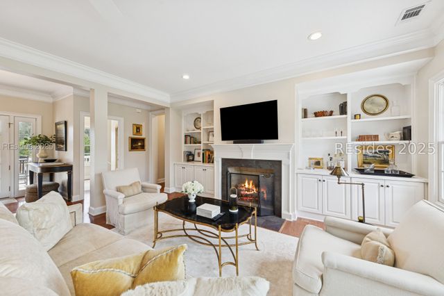 44 Colleton River Dr, Bluffton, SC 29910