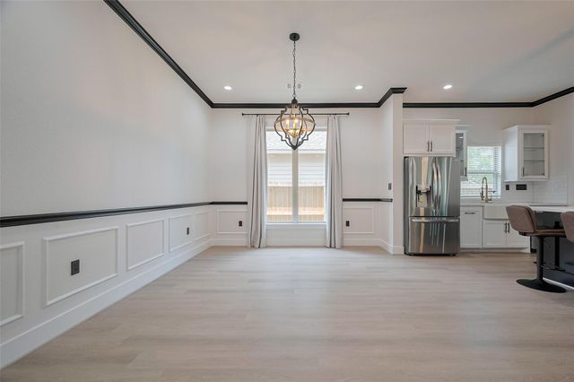 11706 Walden Road, Montgomery, TX 77356