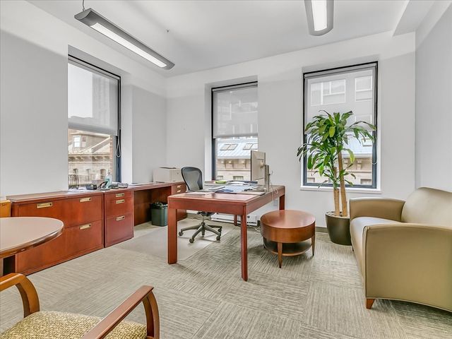 88 Broad St 203, Boston, MA 02110