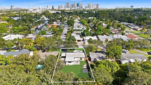 329 SW 18th Avenue, Fort Lauderdale, FL 33312