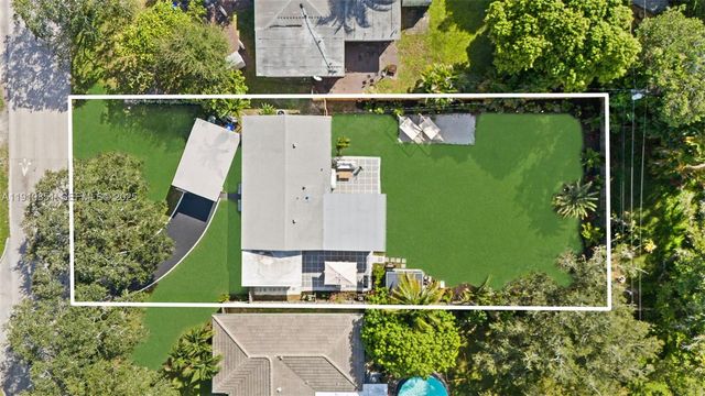 329 SW 18th Avenue, Fort Lauderdale, FL 33312