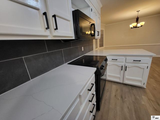 300 LAKELAND DRIVE, West Monroe, LA 71291