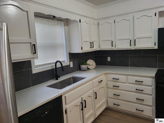 300 LAKELAND DRIVE, West Monroe, LA 71291