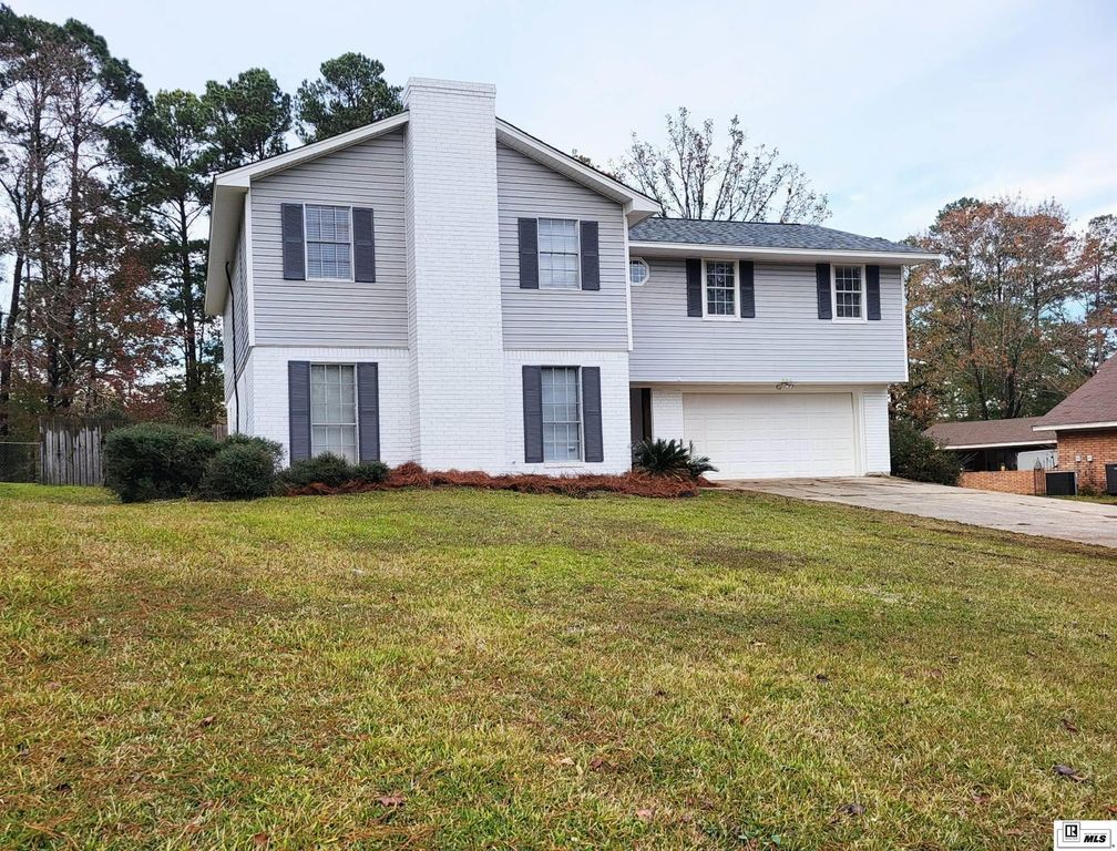 300 LAKELAND DRIVE, West Monroe, LA 71291