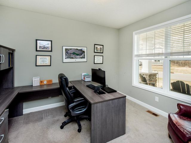 6380 Apple Court, Inver Grove Heights, MN 55077