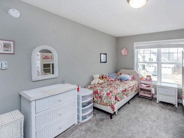 6380 Apple Court, Inver Grove Heights, MN 55077