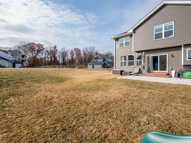 6380 Apple Court, Inver Grove Heights, MN 55077