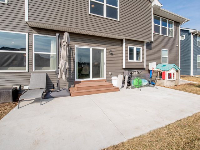 6380 Apple Court, Inver Grove Heights, MN 55077