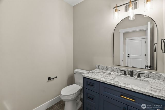 249 Trailblazer Lane, Castle Rock, WA 98611