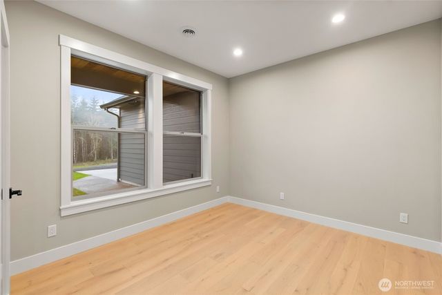 249 Trailblazer Lane, Castle Rock, WA 98611