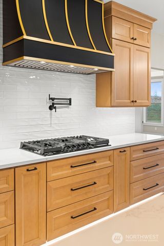 249 Trailblazer Lane, Castle Rock, WA 98611