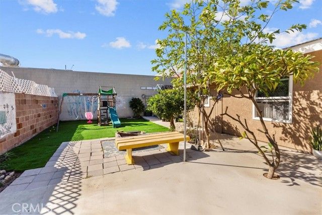 23033 Alexandria, Torrance, CA 90502