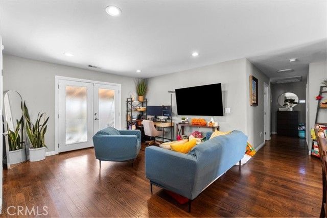 23033 Alexandria, Torrance, CA 90502