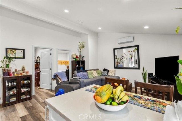 23033 Alexandria, Torrance, CA 90502