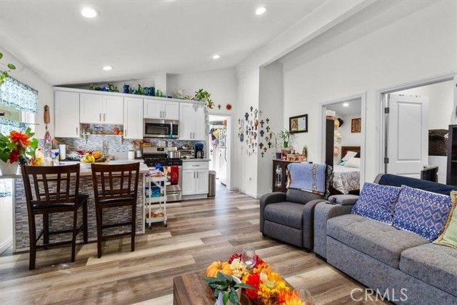 23033 Alexandria, Torrance, CA 90502