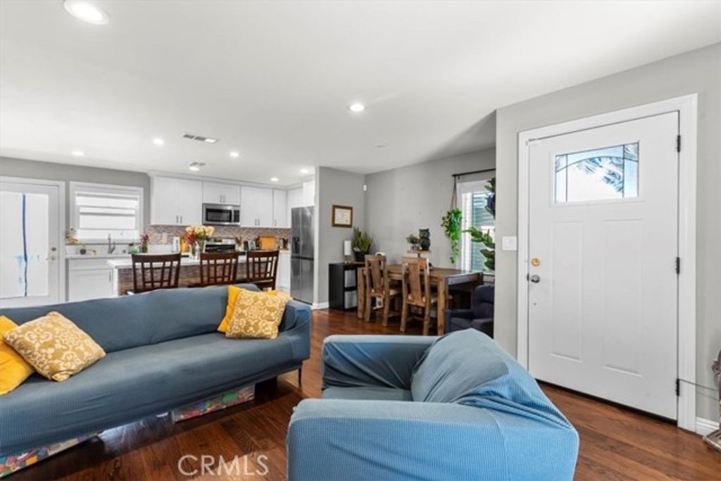 23033 Alexandria, Torrance, CA 90502