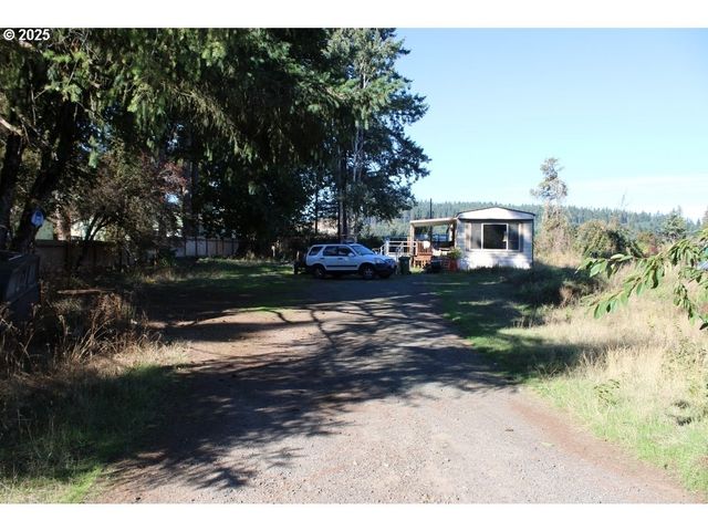 32120 NICHOLS Ln, Cottage Grove, OR 97424