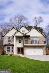 658 Rockbridge Road, Lilburn, GA 30047
