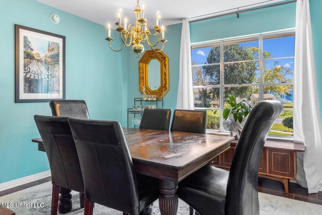 2 Villa Cove Drive, Gulfport, MS 39507