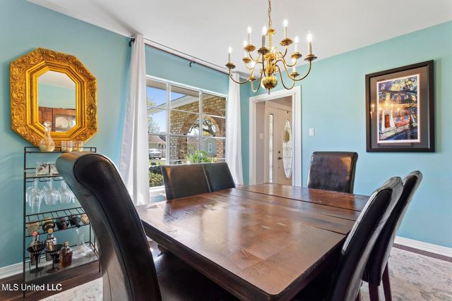 2 Villa Cove Drive, Gulfport, MS 39507